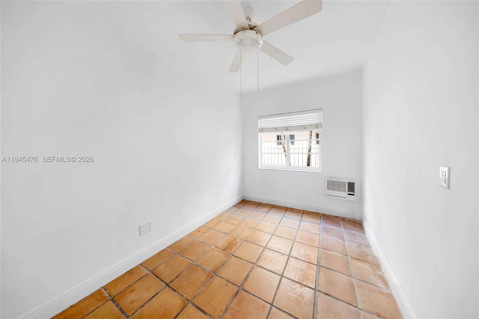 FLAMINGO WAVE CONDO · #2 in Miami Beach - Photo 12