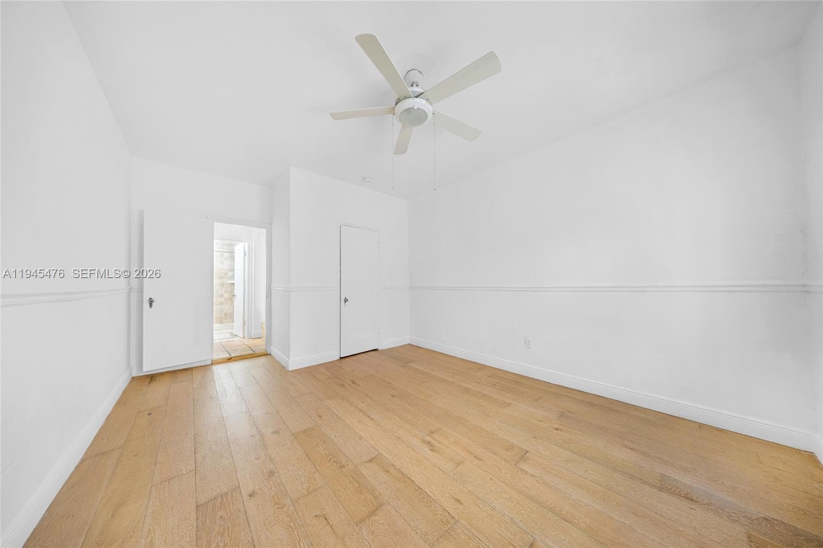 FLAMINGO WAVE CONDO · #2 in Miami Beach - Photo 18