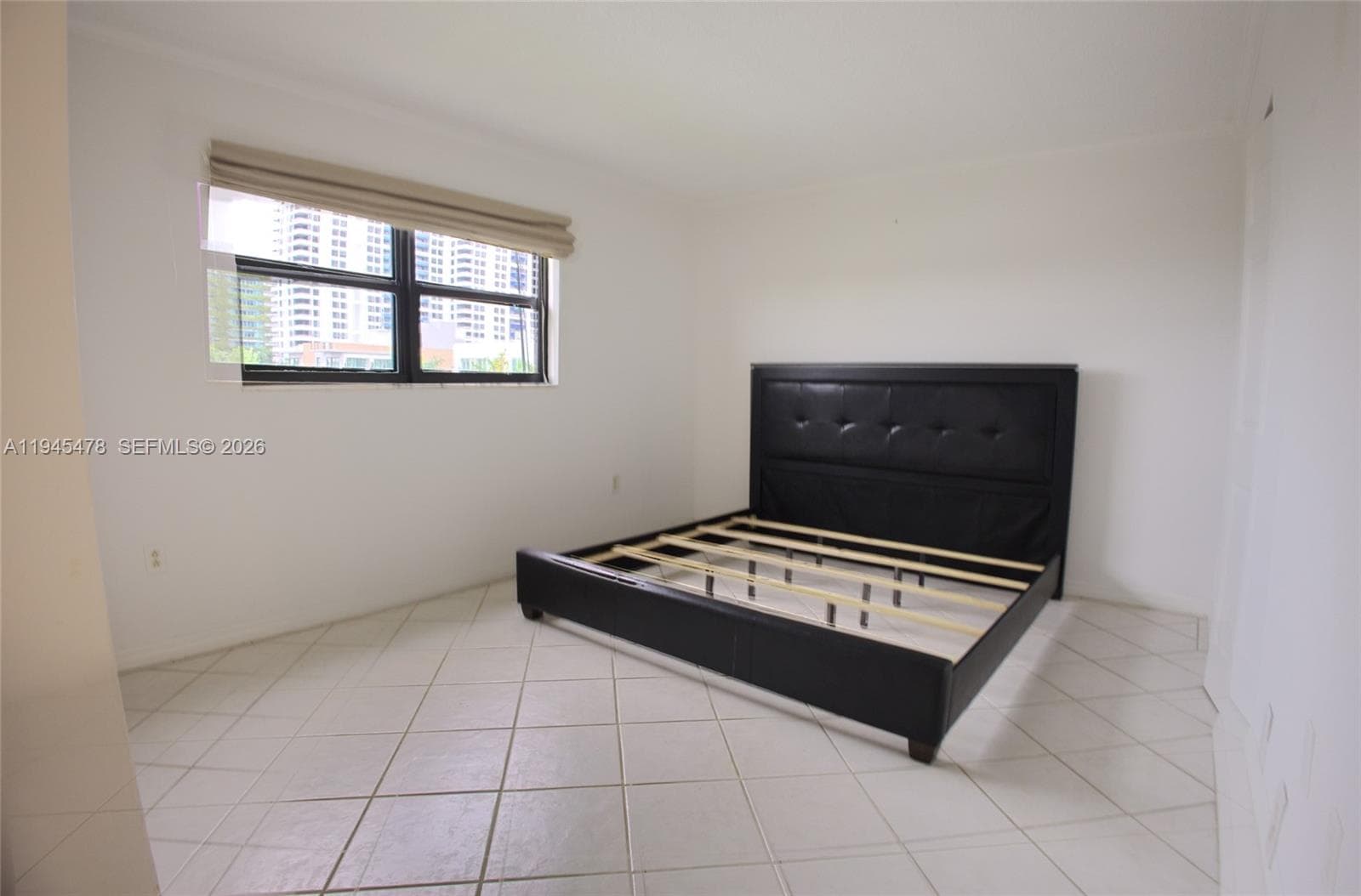 WEST SIDE PLAZA CONDO · #502 in Miami Beach - Photo 7