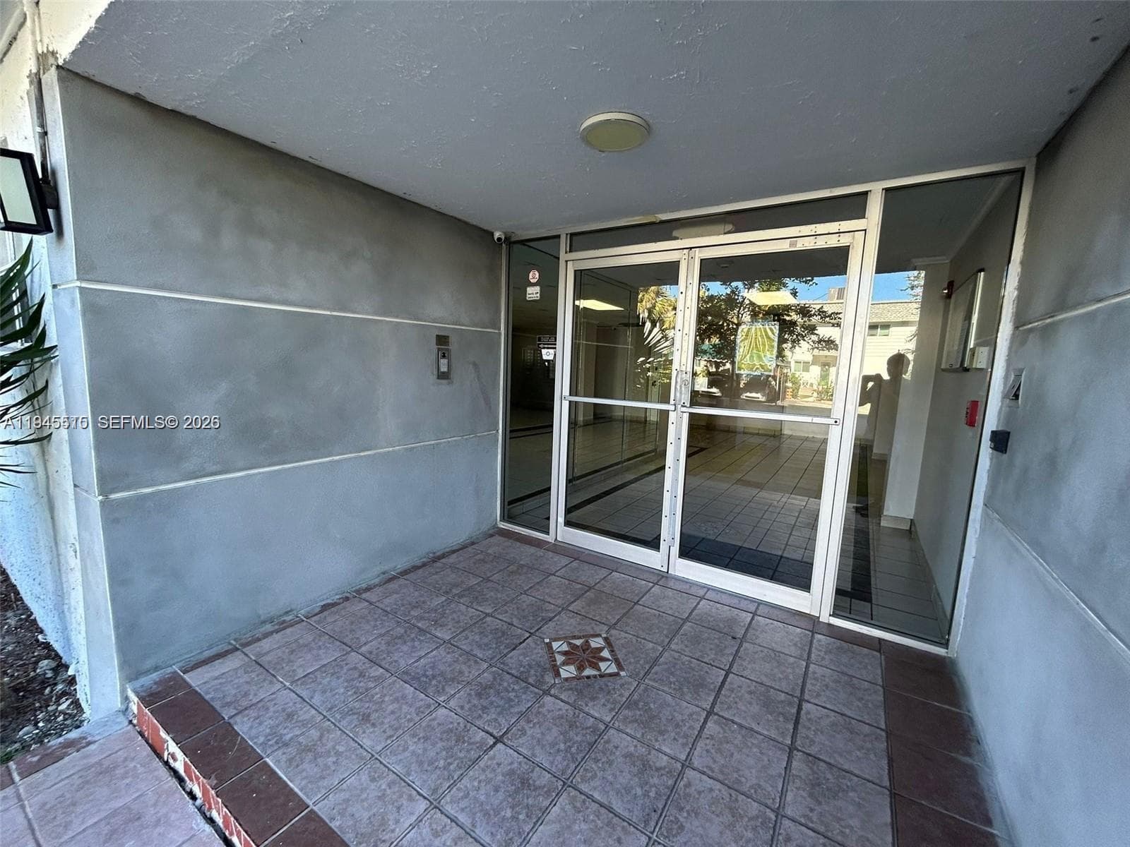 PINE TOWER CONDO · #604 in North Miami Beach - Photo 5