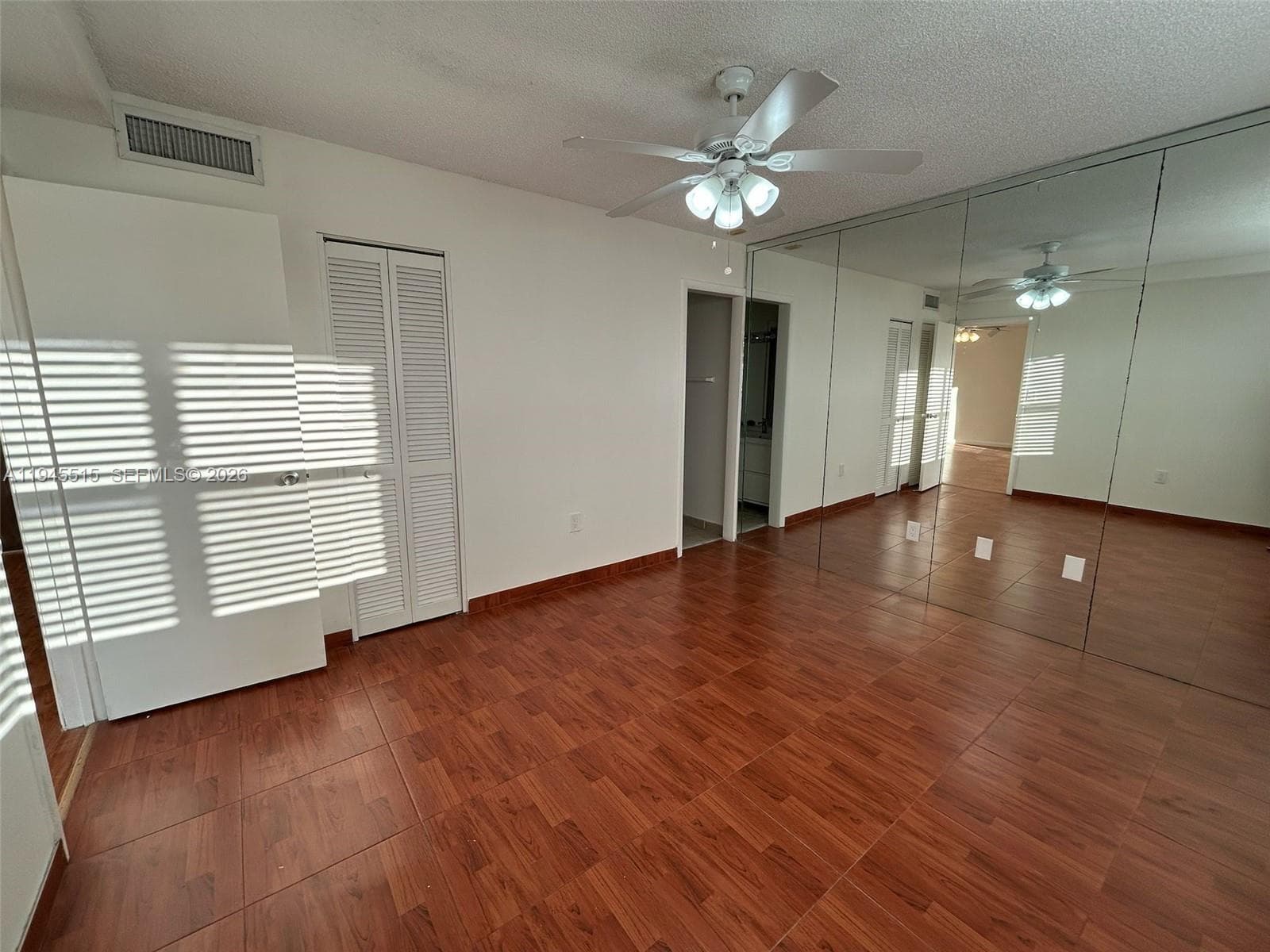 PINE TOWER CONDO · #604 in North Miami Beach - Photo 20