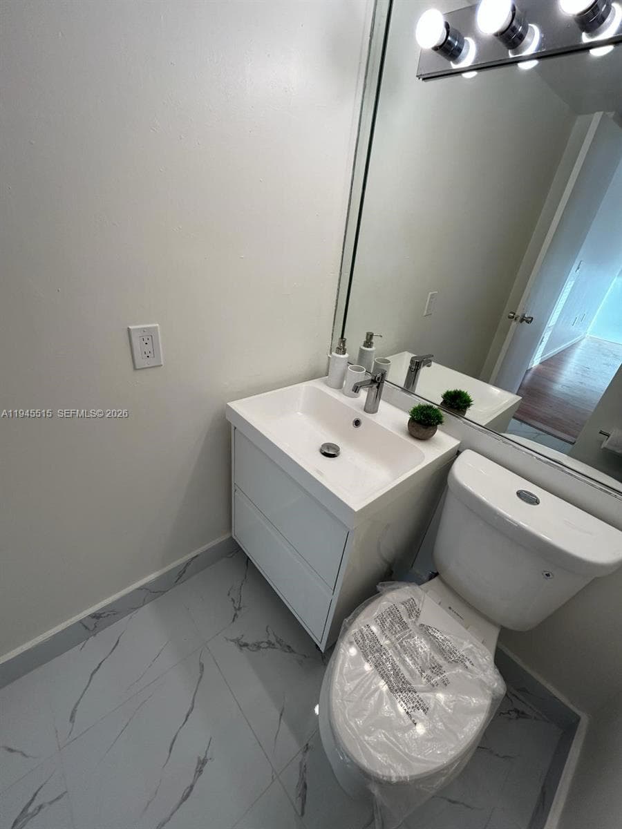 PINE TOWER CONDO · #604 in North Miami Beach - Photo 30