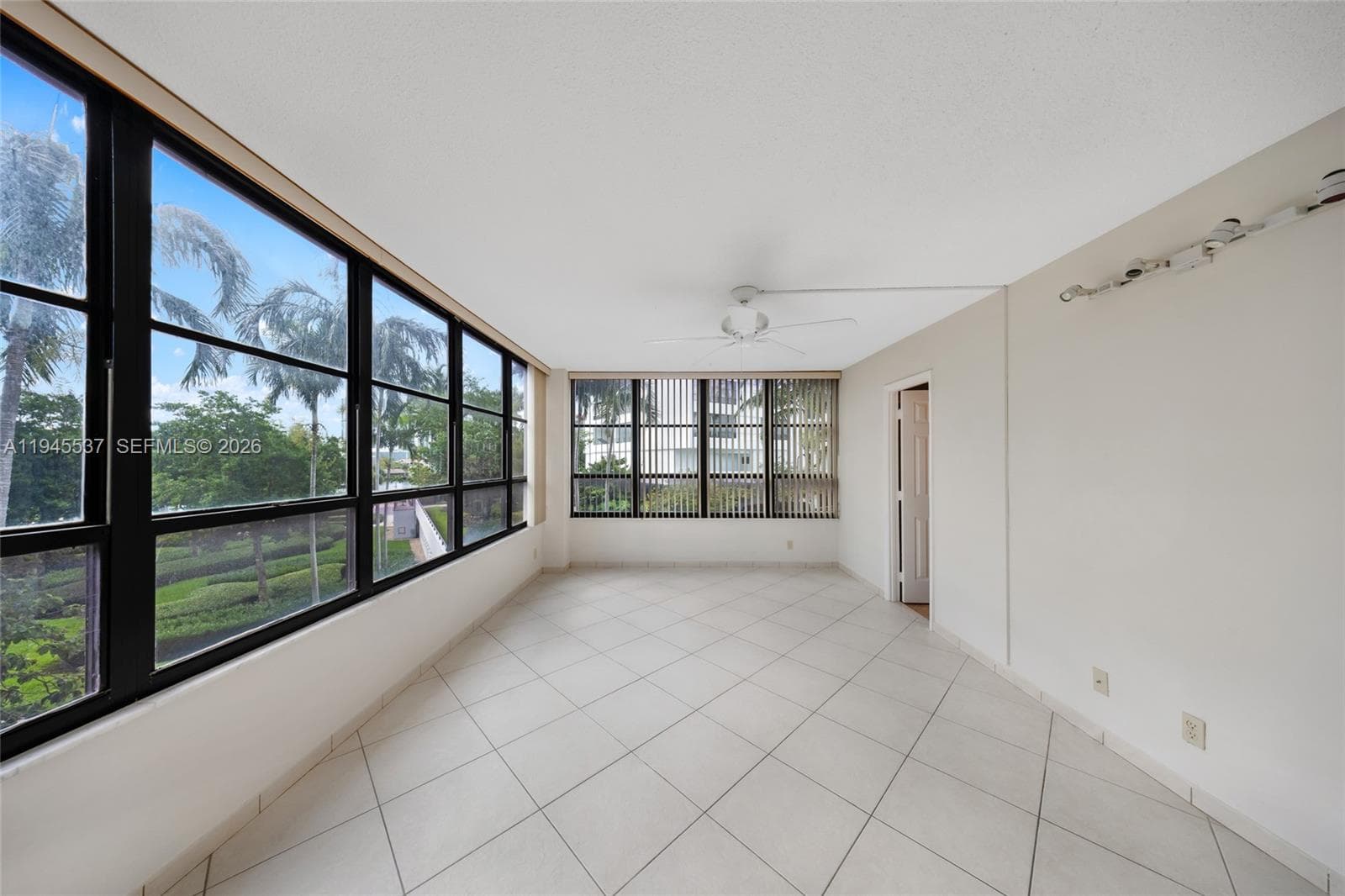 OLYMPUS CONDO · #212 in Hallandale Beach - Photo 17