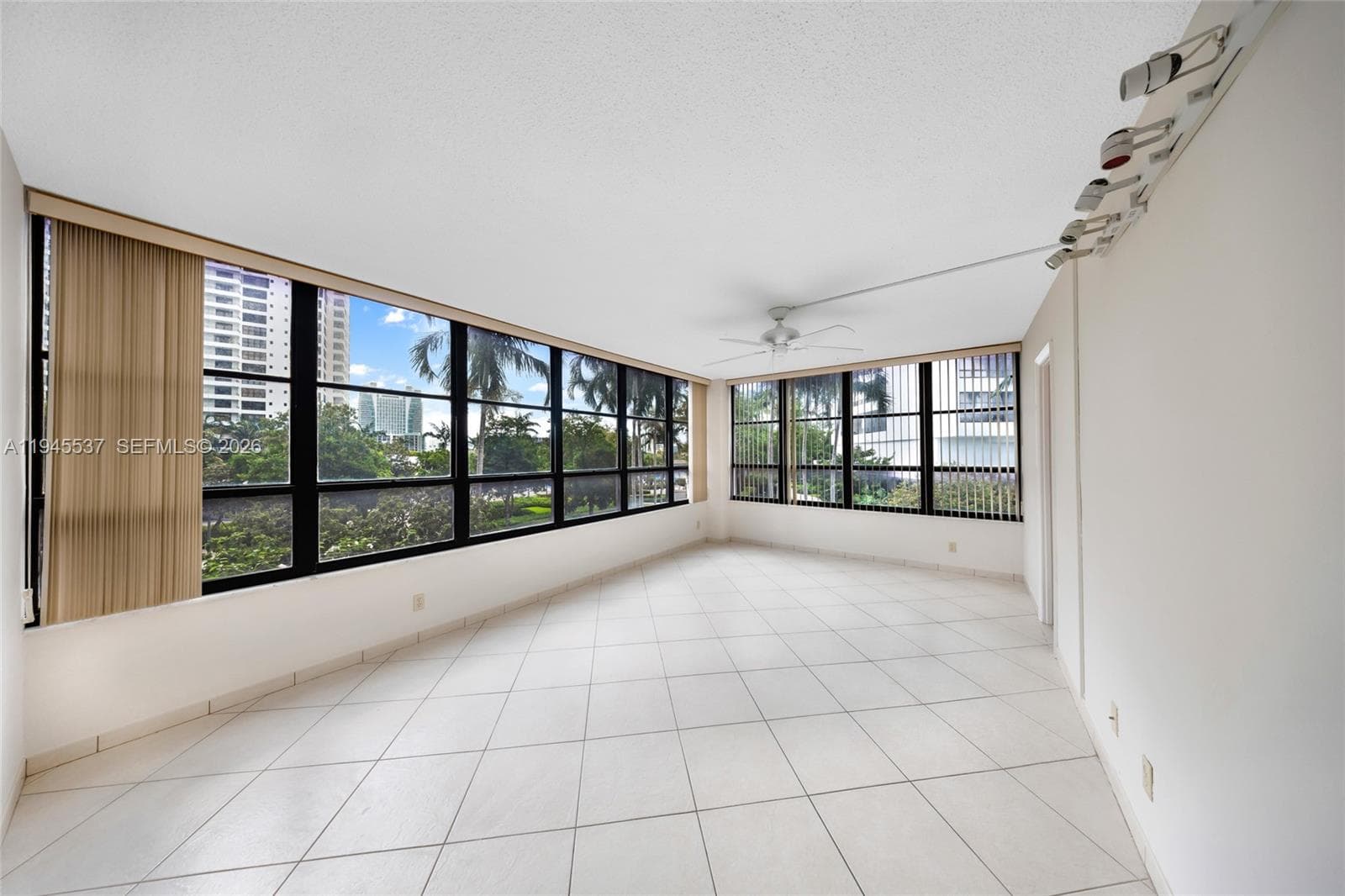 OLYMPUS CONDO · #212 in Hallandale Beach - Photo 14