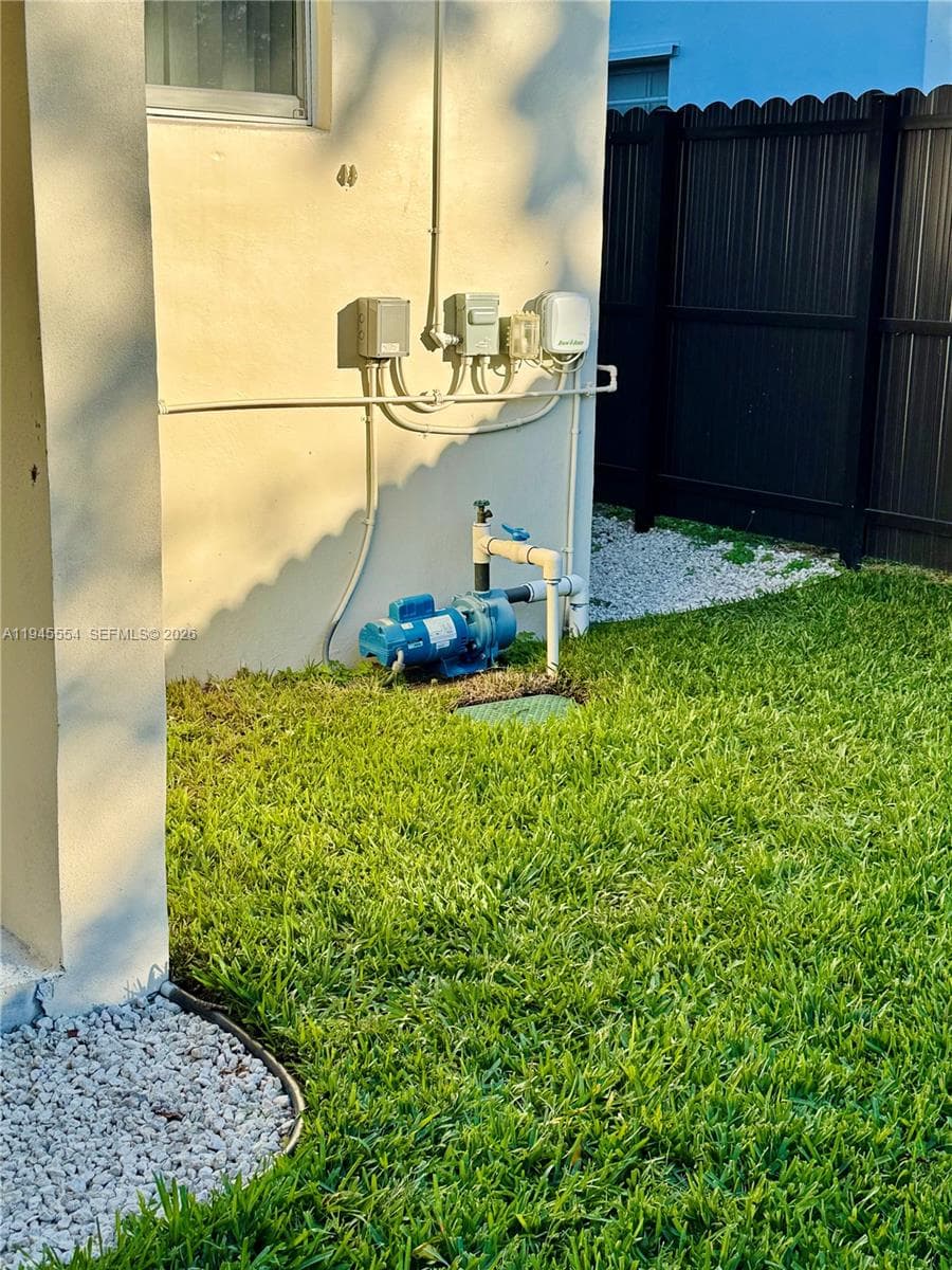 PEMDALE · #4 in Hallandale Beach - Photo 14