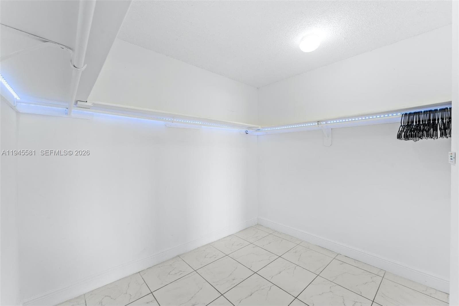 MONTECARLO CONDO · #A-605 in Miami - Photo 7