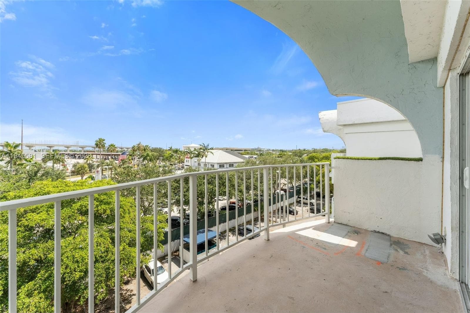 MONTECARLO CONDO · #A-605 in Miami - Photo 11