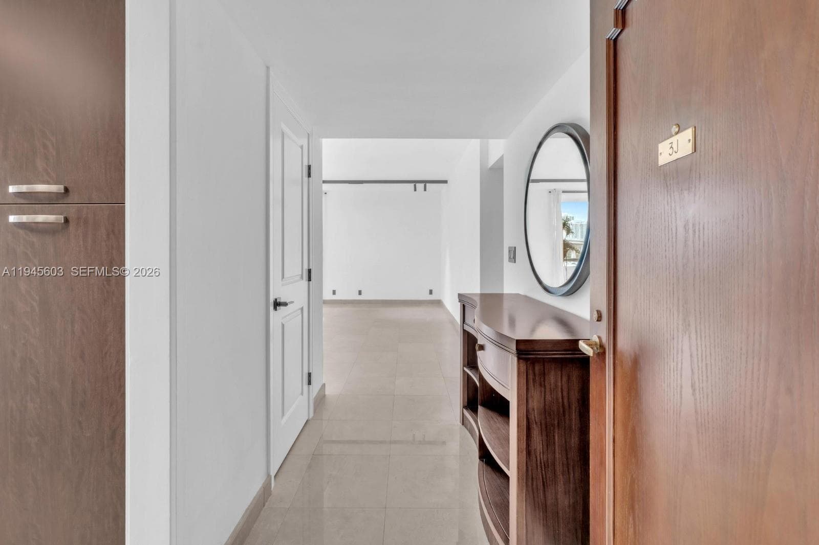 TURNBERRY TOWERS CONDO · #3J in Aventura - Photo 16