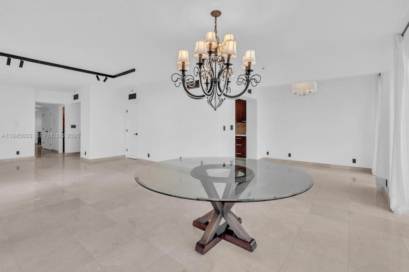 TURNBERRY TOWERS CONDO · #3J in Aventura - Photo 21
