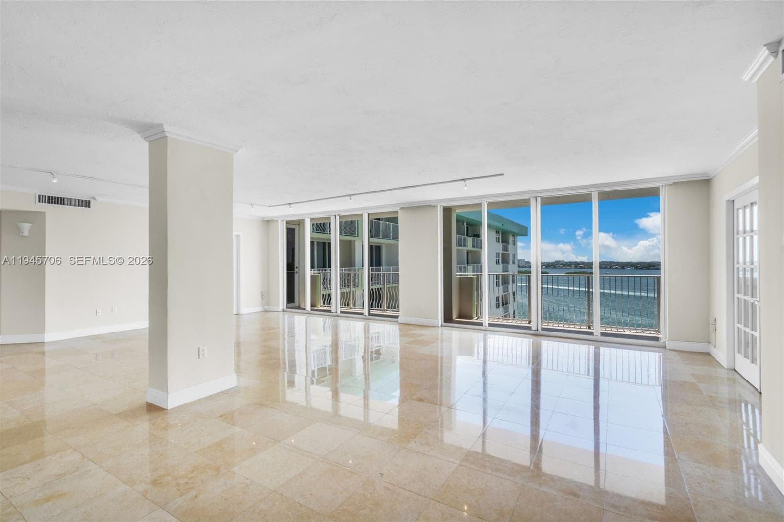 ISLAND POINTE CONDO · #10AB in Bay Harbor Islands - Photo 7