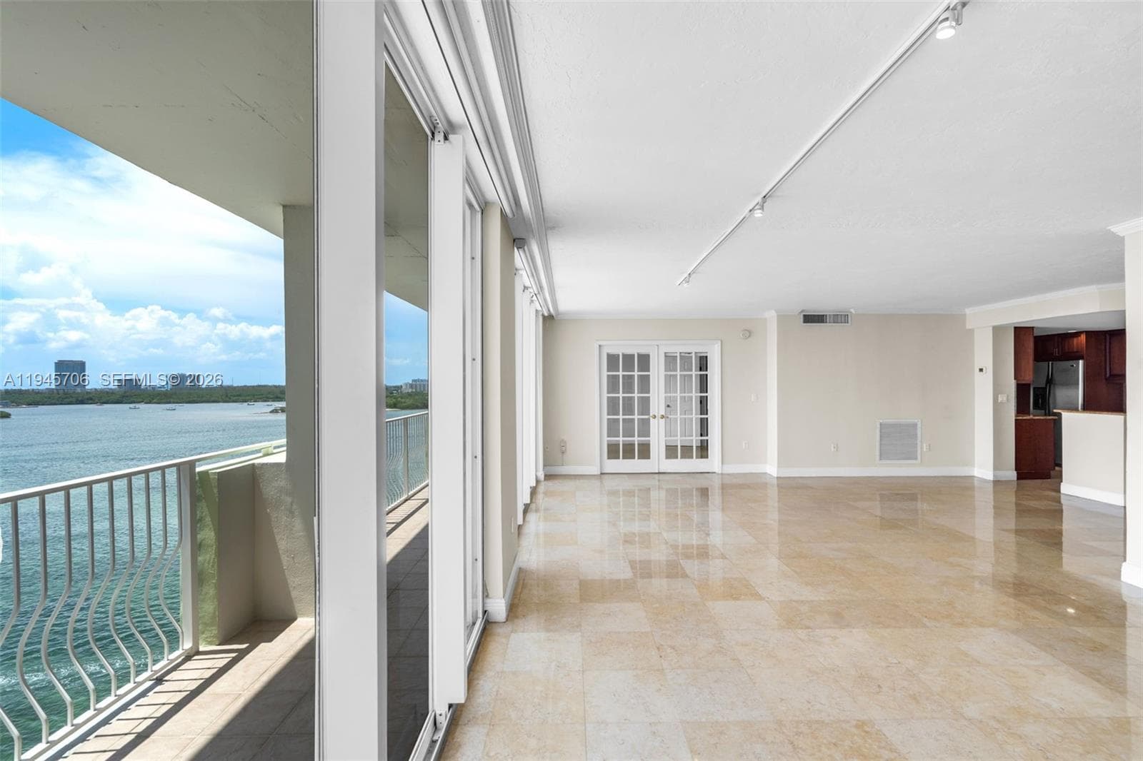 ISLAND POINTE CONDO · #10AB in Bay Harbor Islands - Photo 9