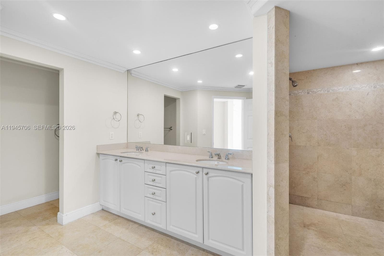 ISLAND POINTE CONDO · #10AB in Bay Harbor Islands - Photo 24