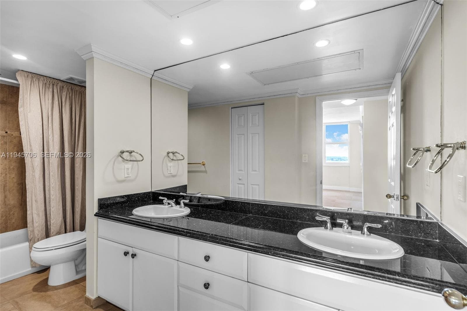 ISLAND POINTE CONDO · #10AB in Bay Harbor Islands - Photo 15