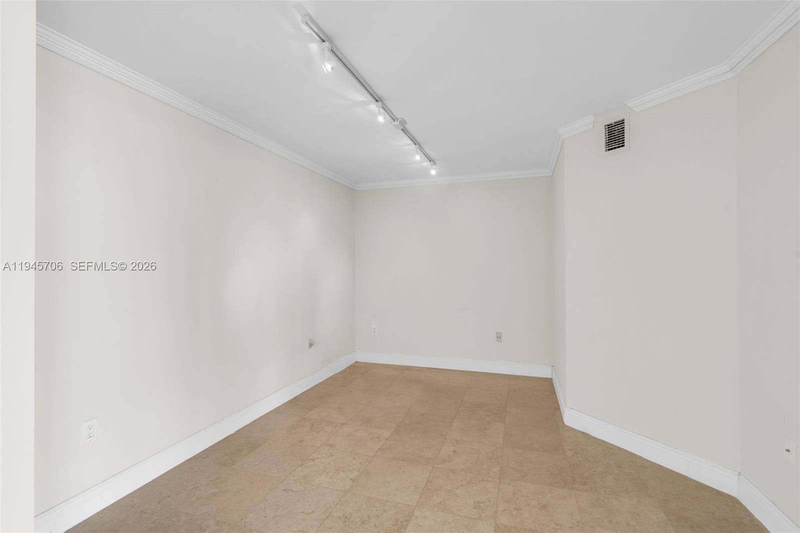 ISLAND POINTE CONDO · #10AB in Bay Harbor Islands - Photo 19