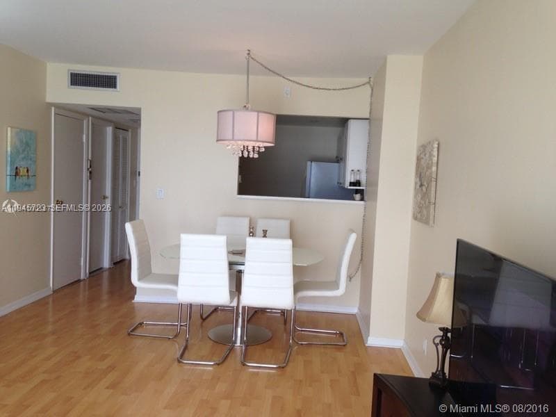 CORONADO CONDO  TOWER III · #1737 in Aventura - Photo 10