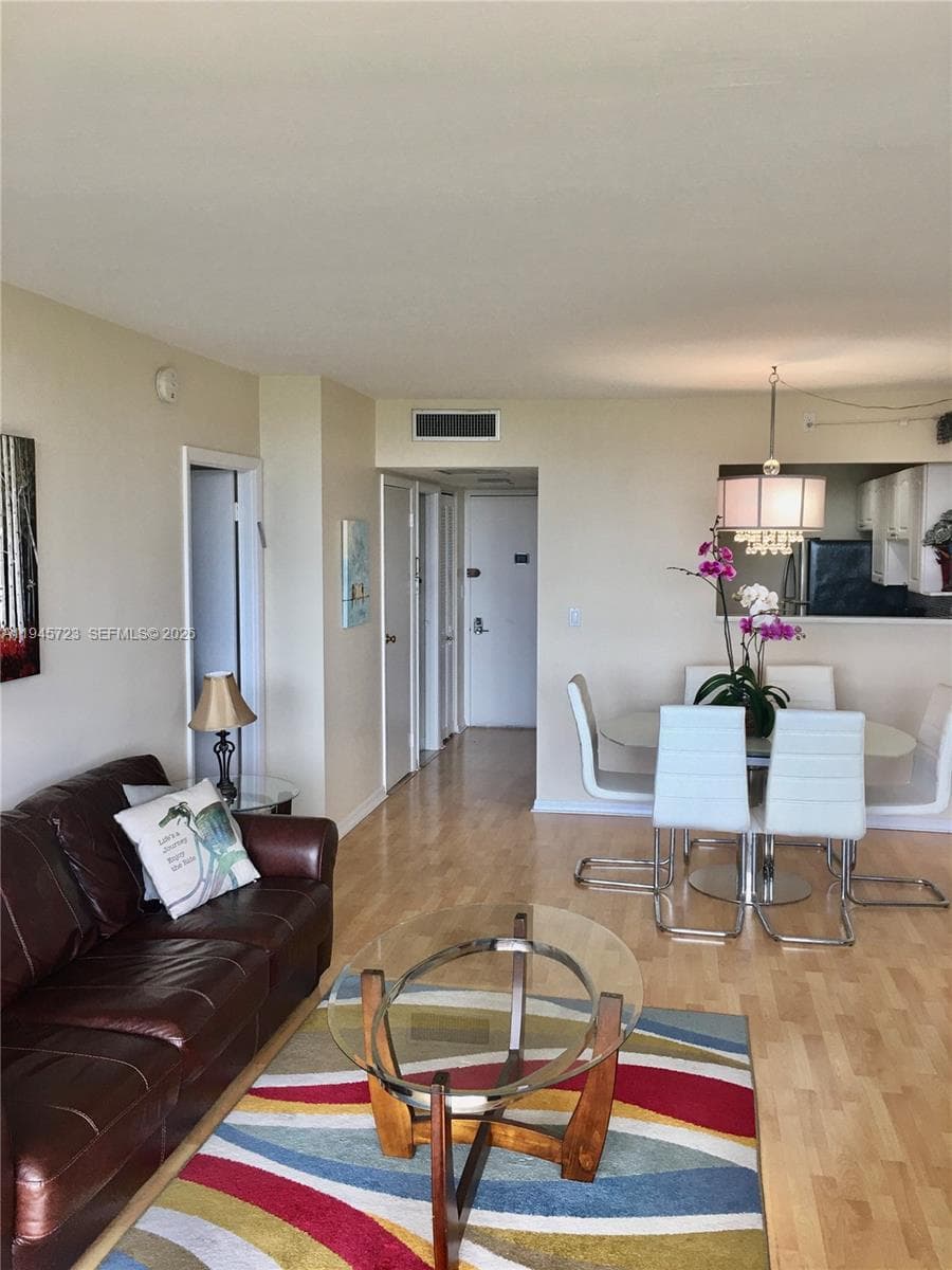 CORONADO CONDO  TOWER III · #1737 in Aventura - Photo 8
