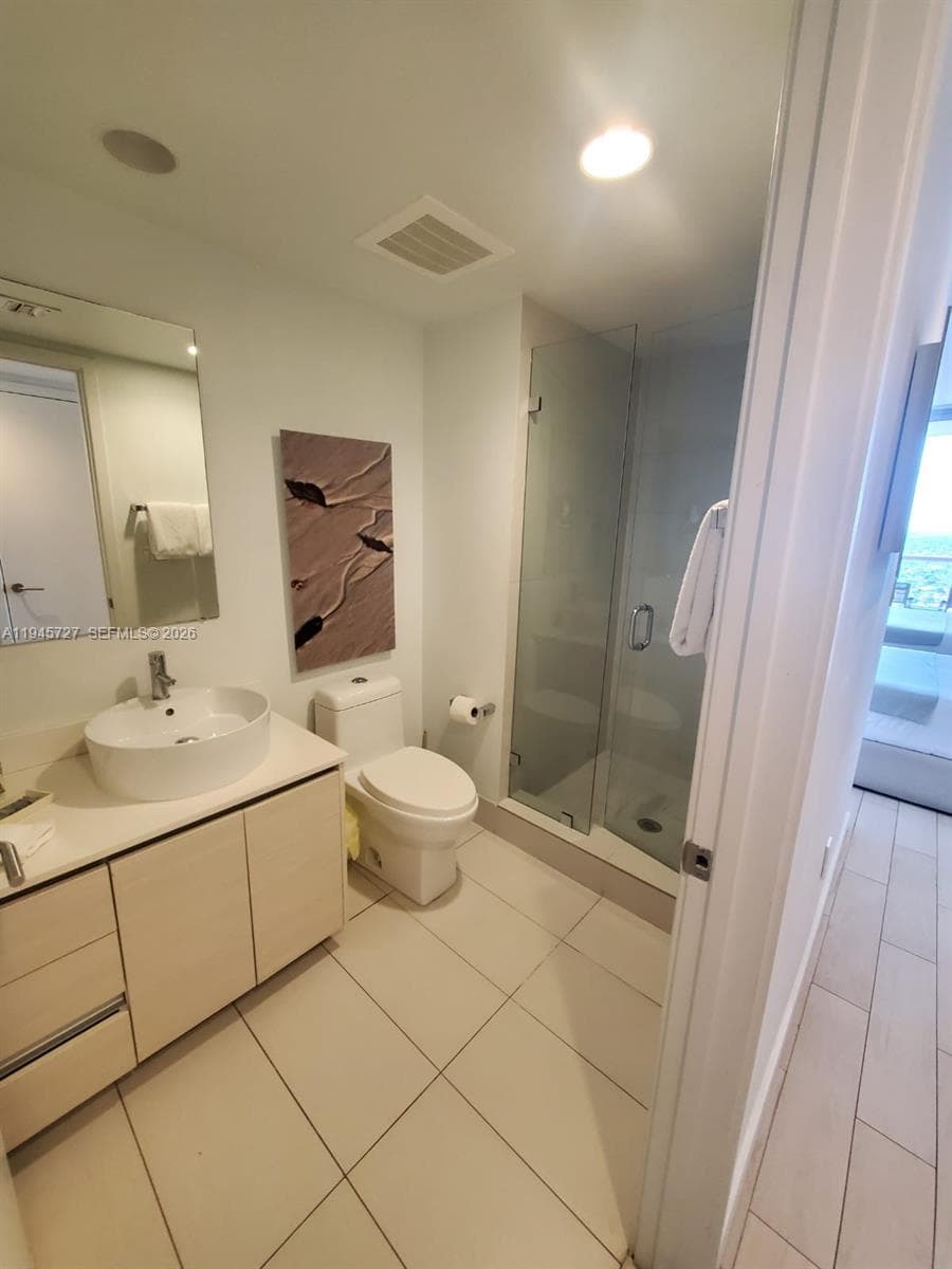 BEACHWALK CONDOMINIUM · #R2810 in Hallandale Beach - Photo 18