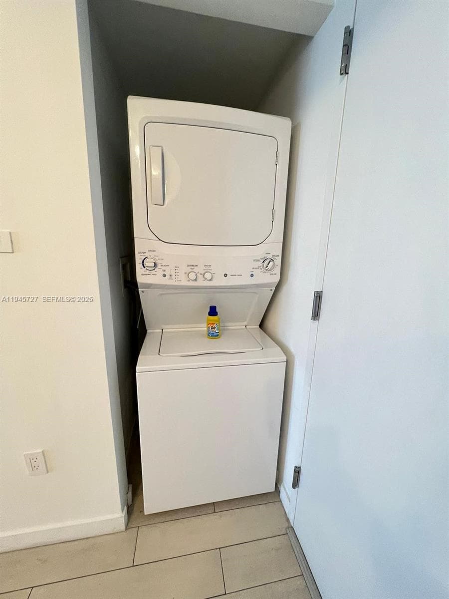 BEACHWALK CONDOMINIUM · #R2810 in Hallandale Beach - Photo 11