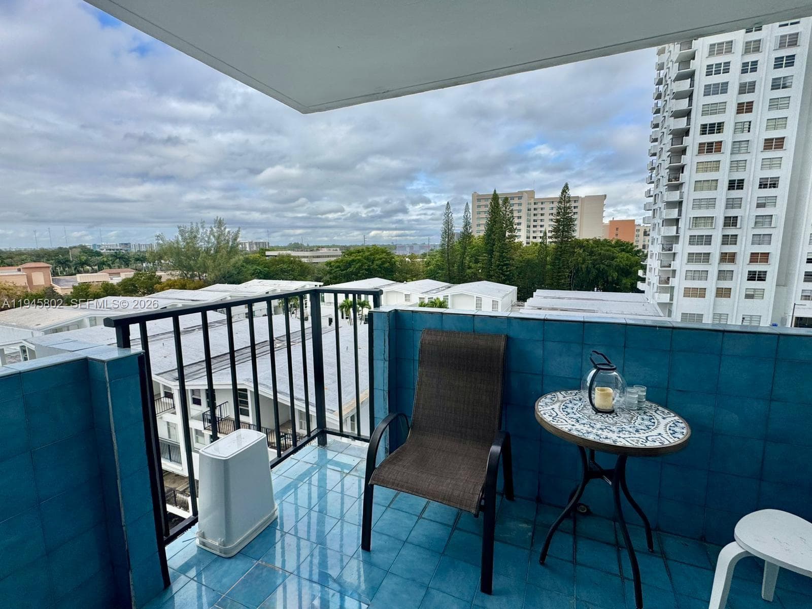 COMMODORE PLAZA · #705 in Aventura - Photo 16