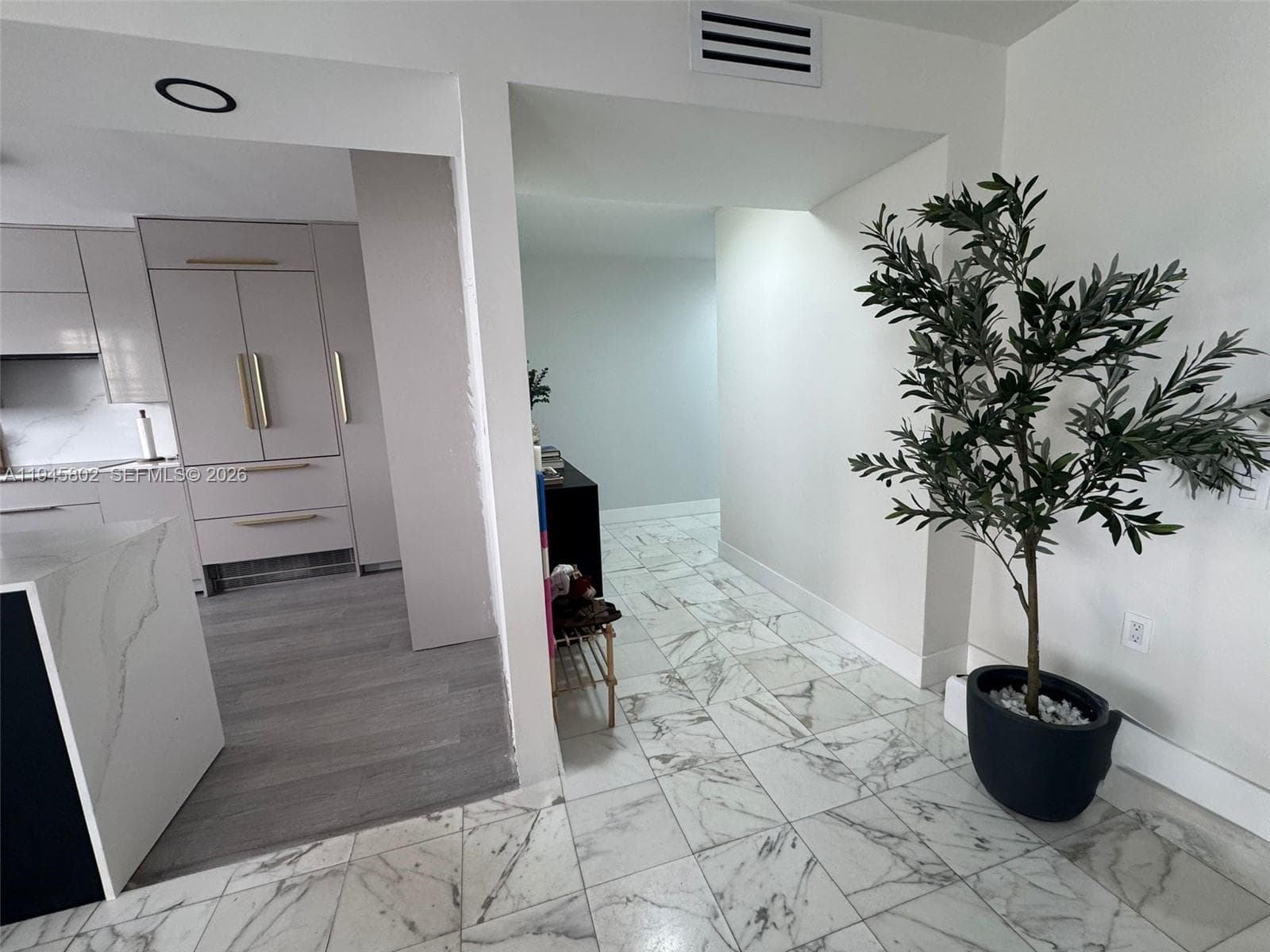 COMMODORE PLAZA · #705 in Aventura - Photo 3