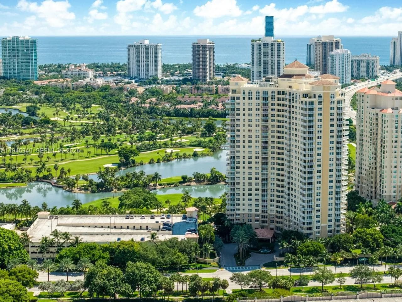 TURNBERRY ON THE GREEN · #511 in Aventura - Photo 15