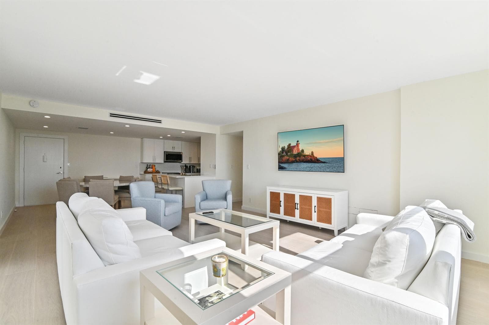09 living room 02