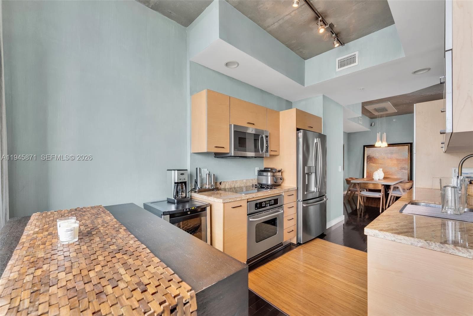UPTOWN LOFTS CONDO · #705 in Miami - Photo 26
