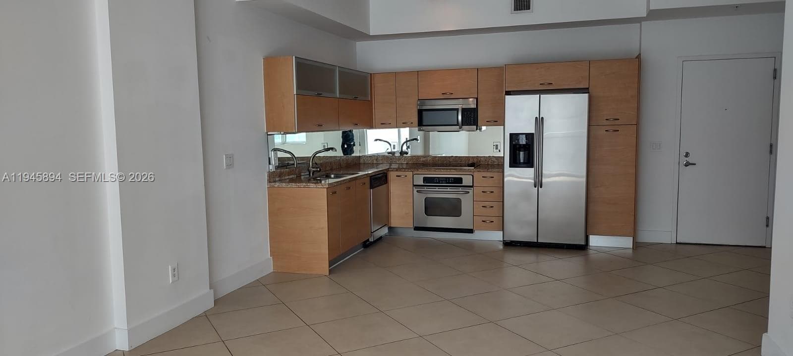 UPTOWN LOFTS CONDO · #PH108 in Miami - Photo 3