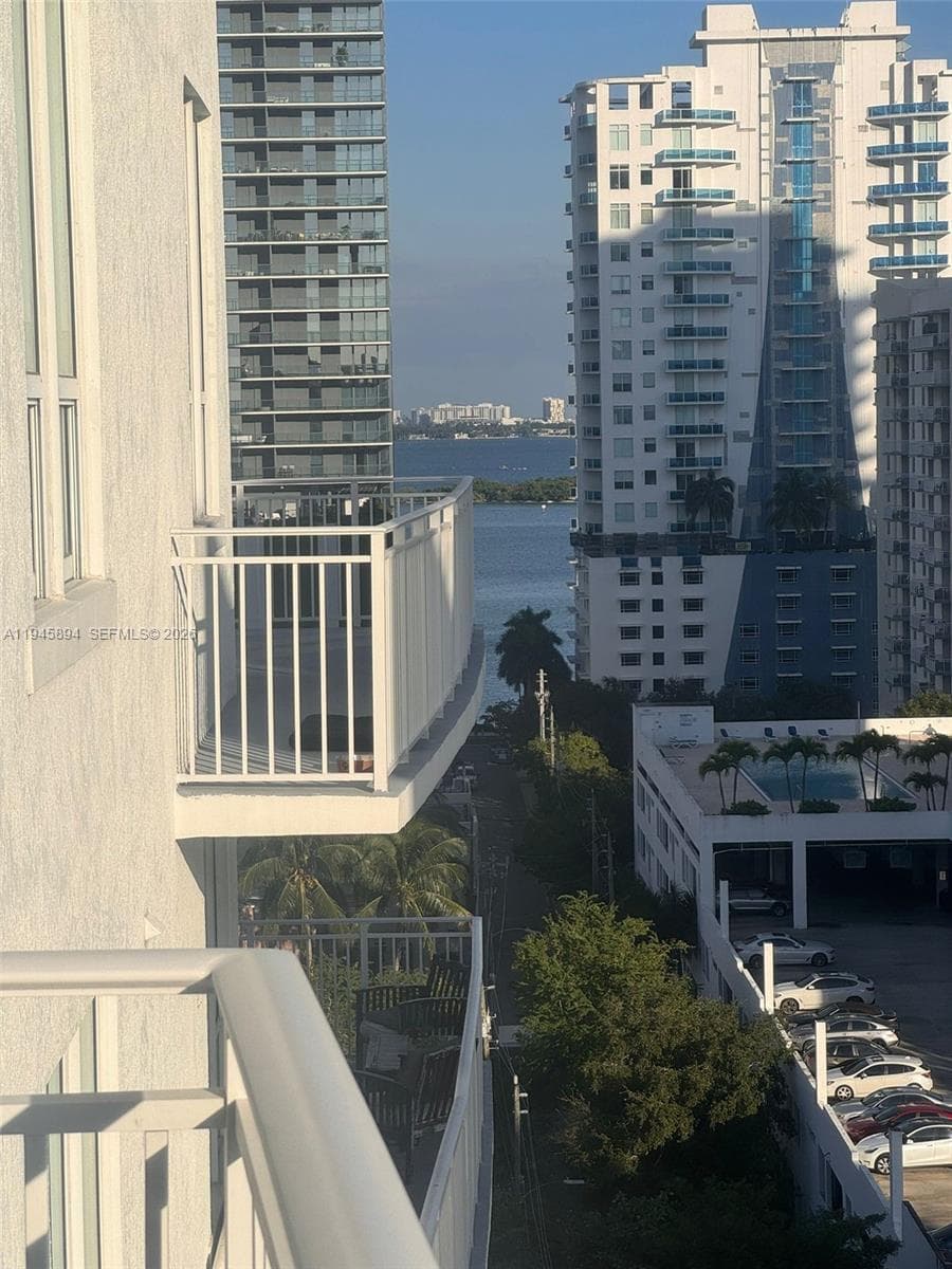 UPTOWN LOFTS CONDO · #PH108 in Miami - Photo 24