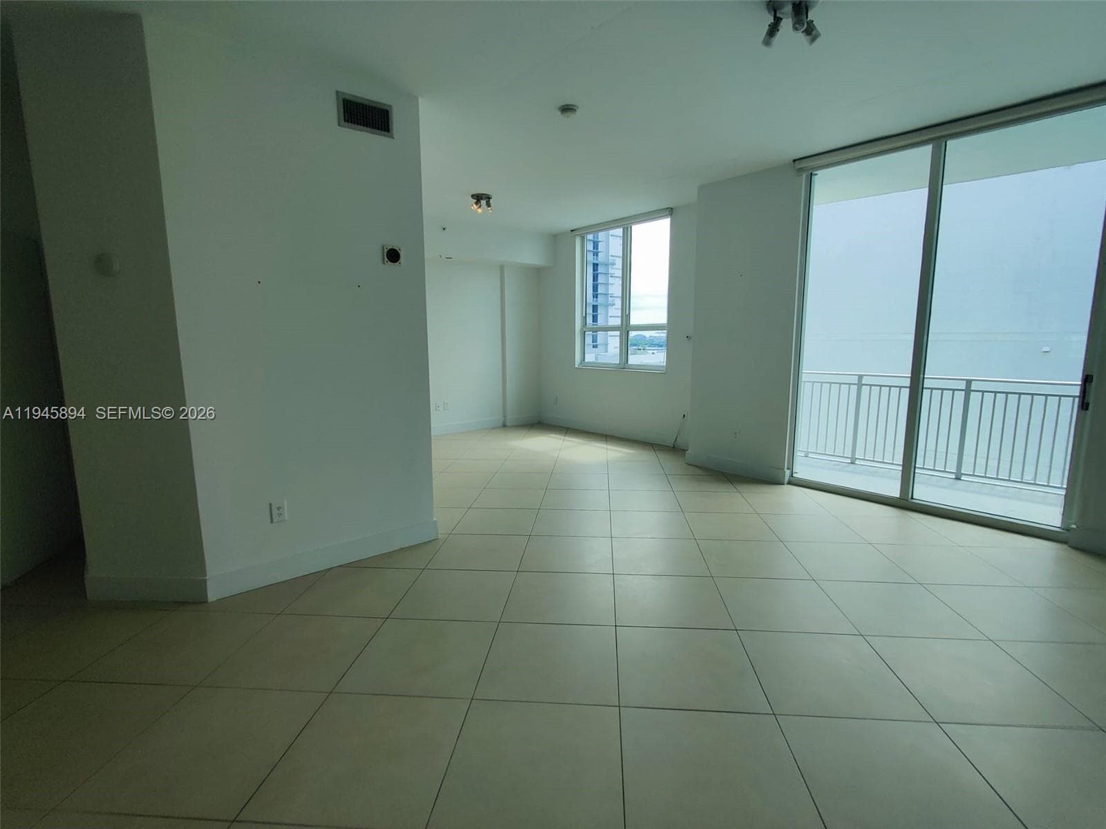 UPTOWN LOFTS CONDO · #PH108 in Miami - Photo 8