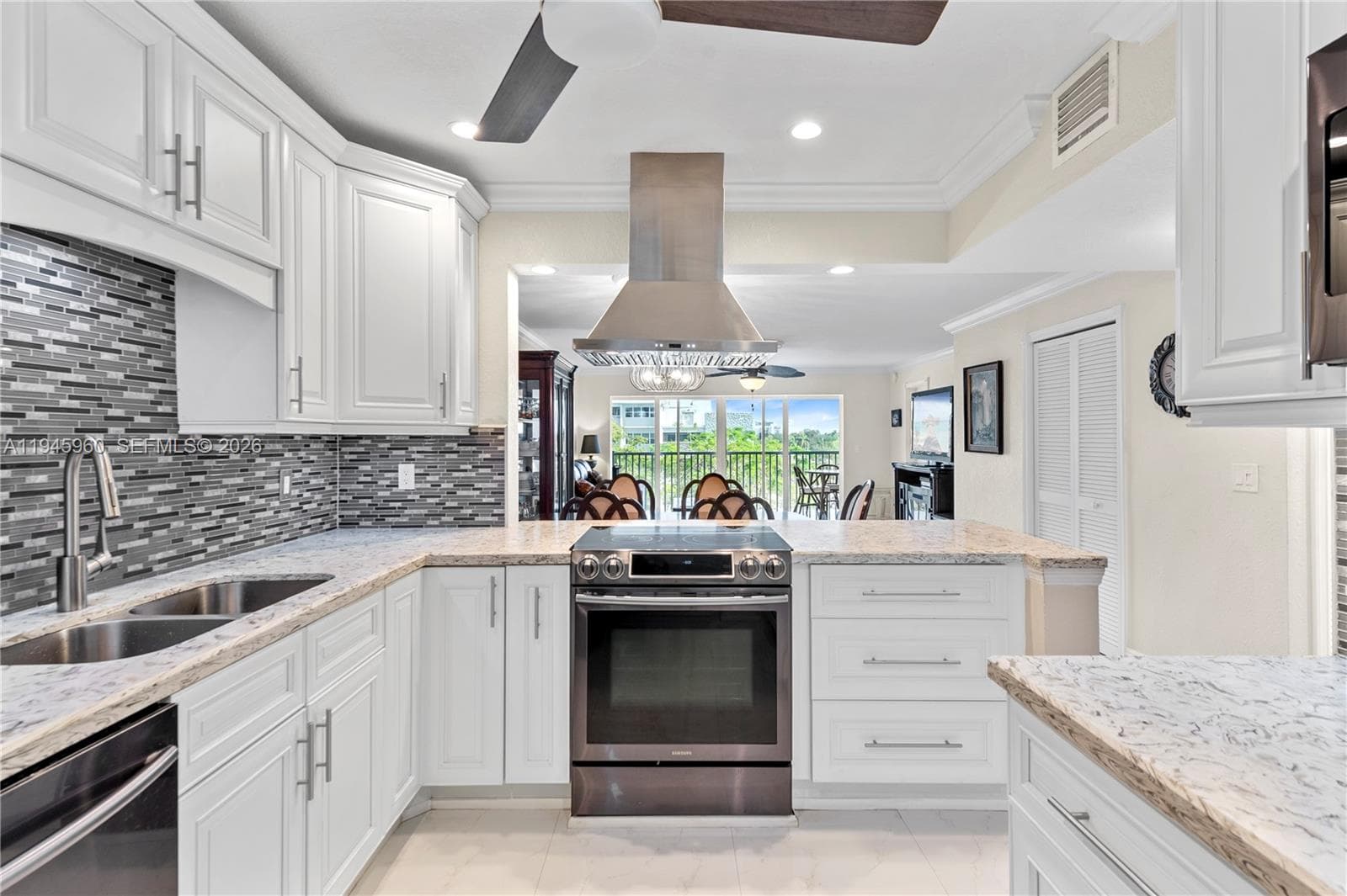 SECOND GULFSTREAM GARDEN · #405P in Hallandale Beach - Photo 2