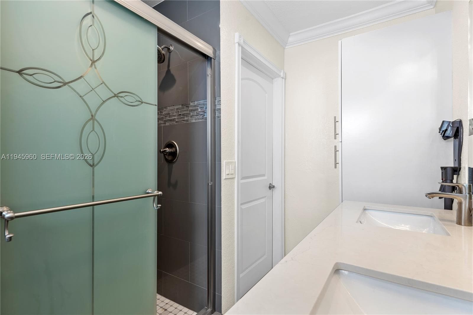 SECOND GULFSTREAM GARDEN · #405P in Hallandale Beach - Photo 14