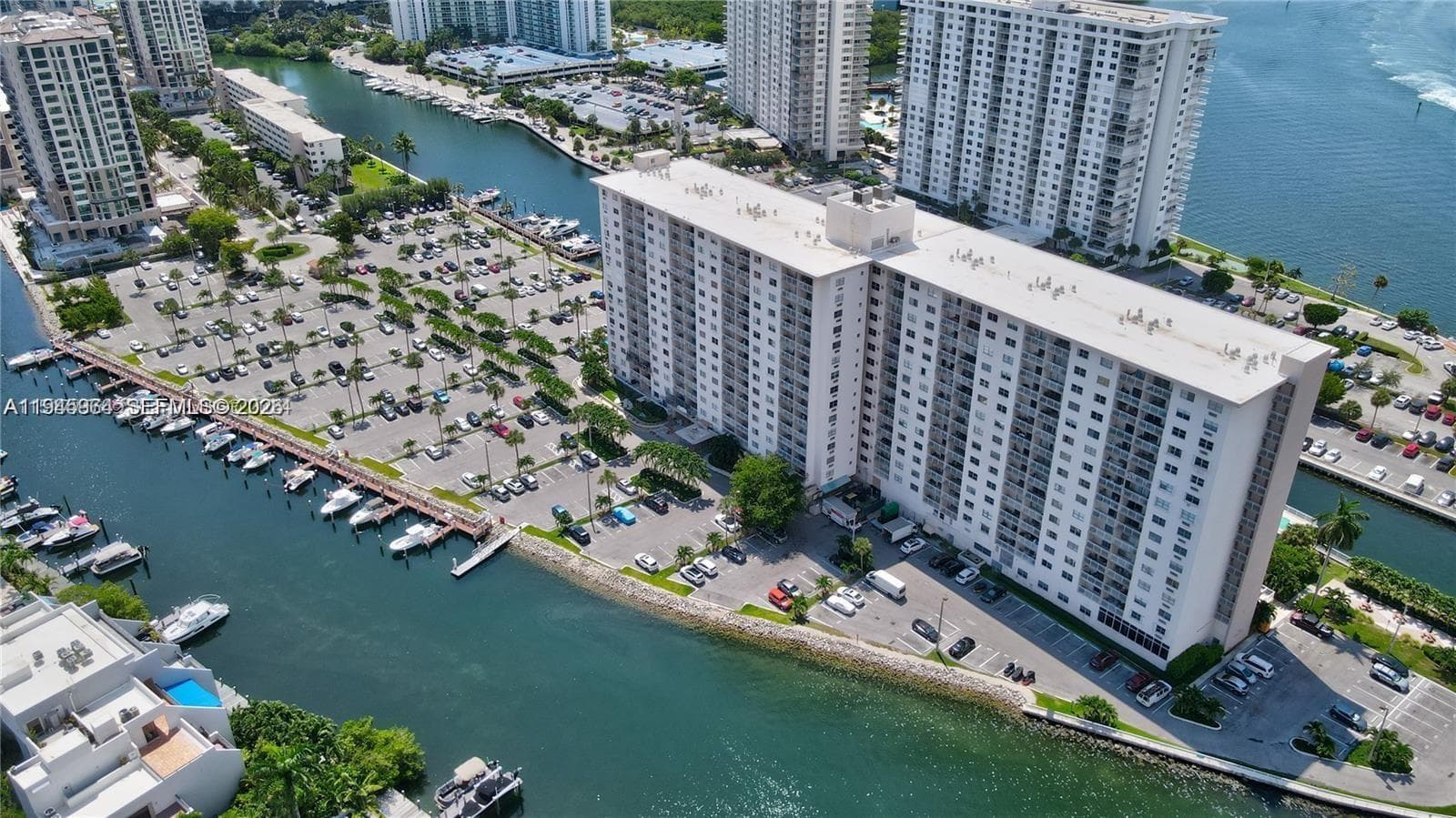 COASTAL TOWERS CONDO · #1517 in Sunny Isles Beach - Photo 16