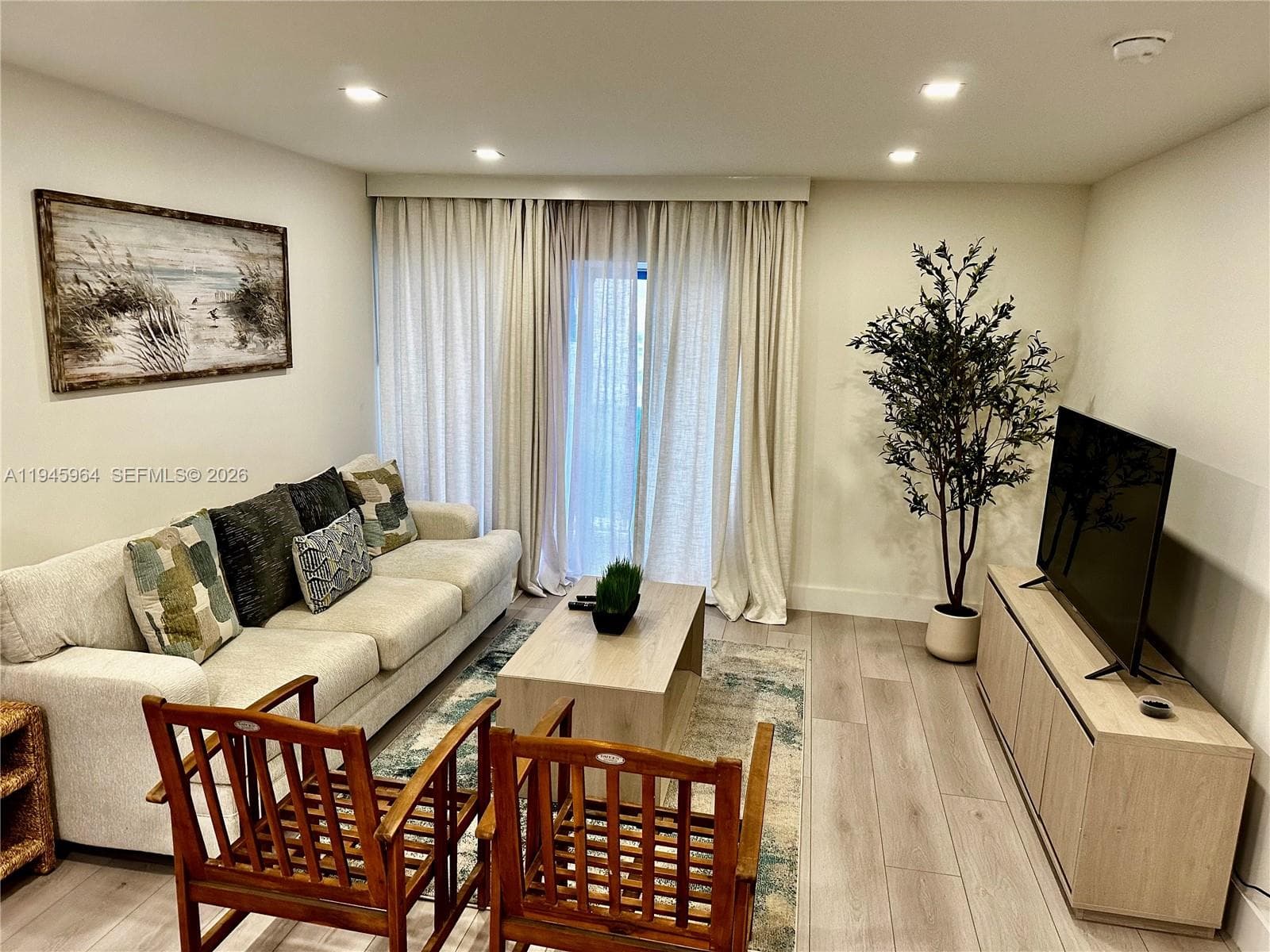 COASTAL TOWERS CONDO · #1517 in Sunny Isles Beach - Photo 3