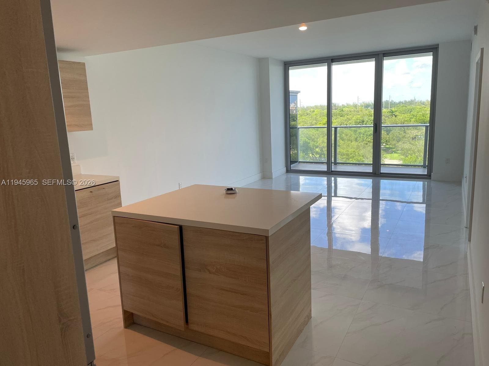 THE HARBOUR NORTH CONDO · #605 in North Miami Beach - Photo 5