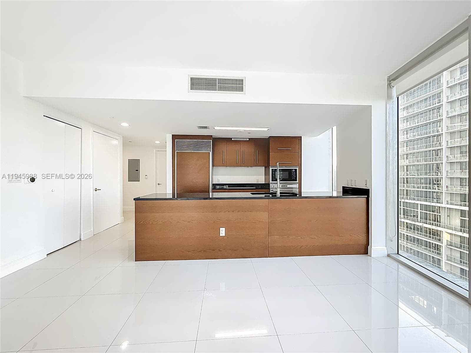 Icon Brickell I · #4215 in Miami - Photo 13