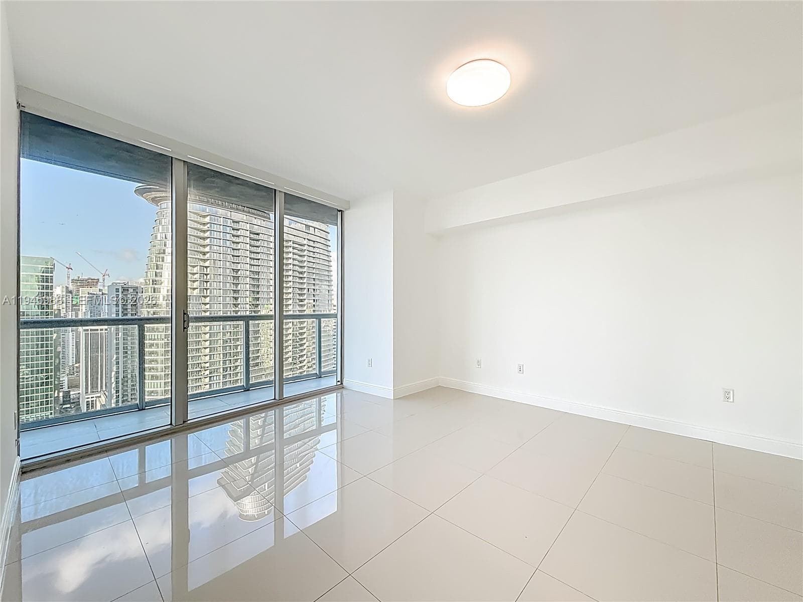 Icon Brickell I · #4215 in Miami - Photo 16