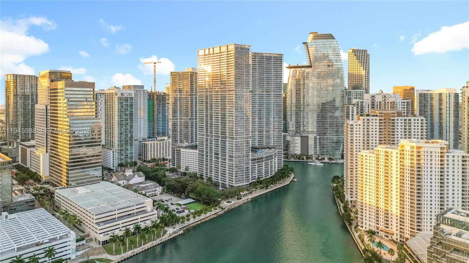 Icon Brickell I · #4215 in Miami - Photo 32