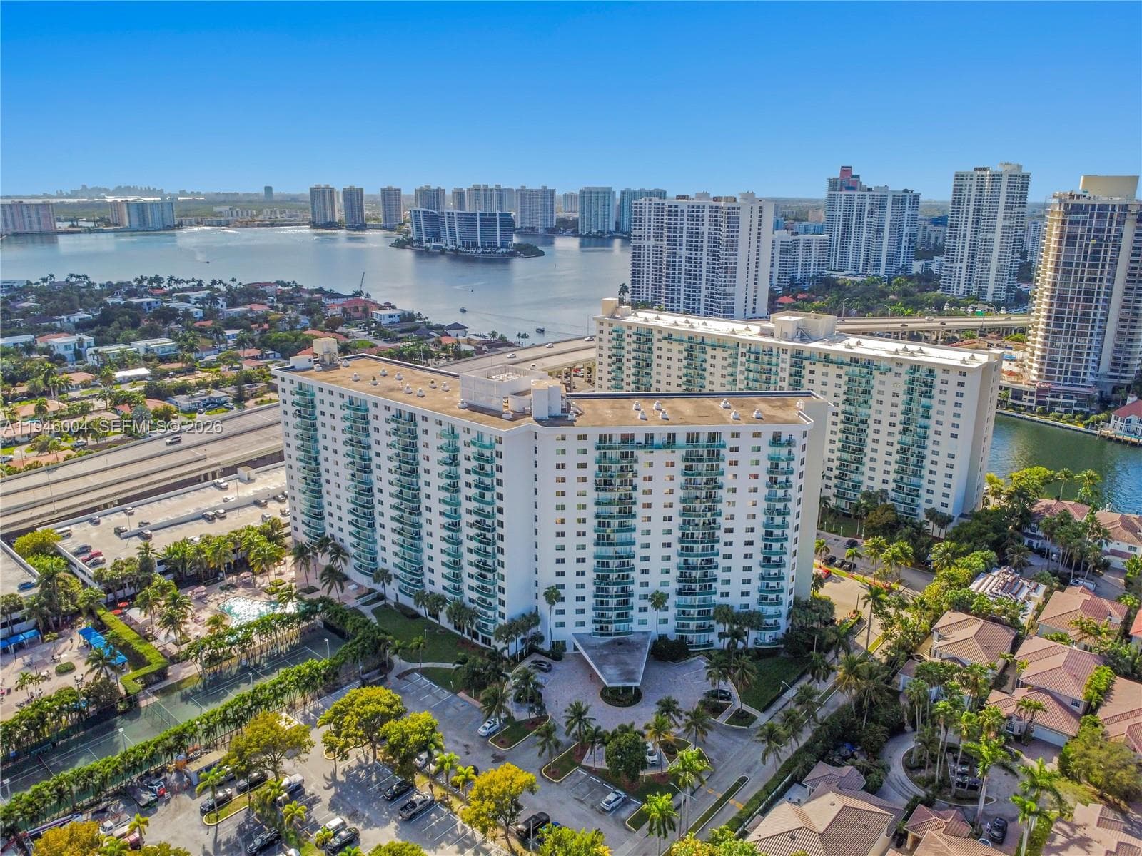 OCEANVIEW BUILDING B COND · #405 in Sunny Isles Beach - Photo 3