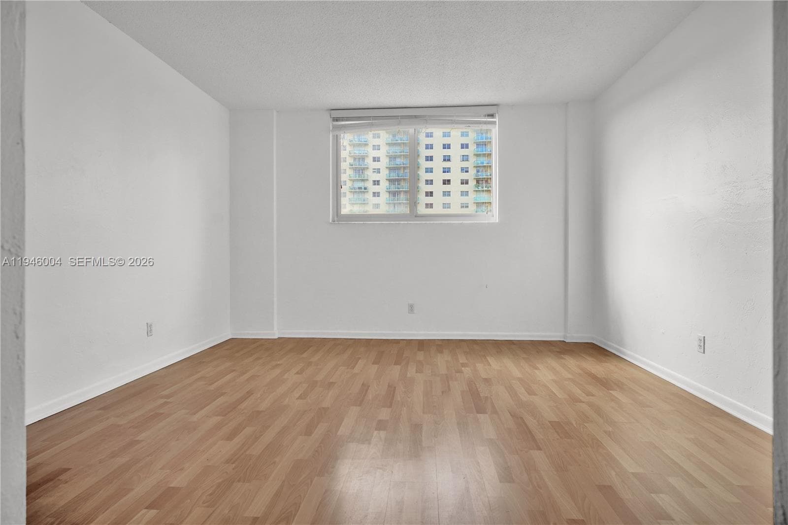 OCEANVIEW BUILDING B COND · #405 in Sunny Isles Beach - Photo 14