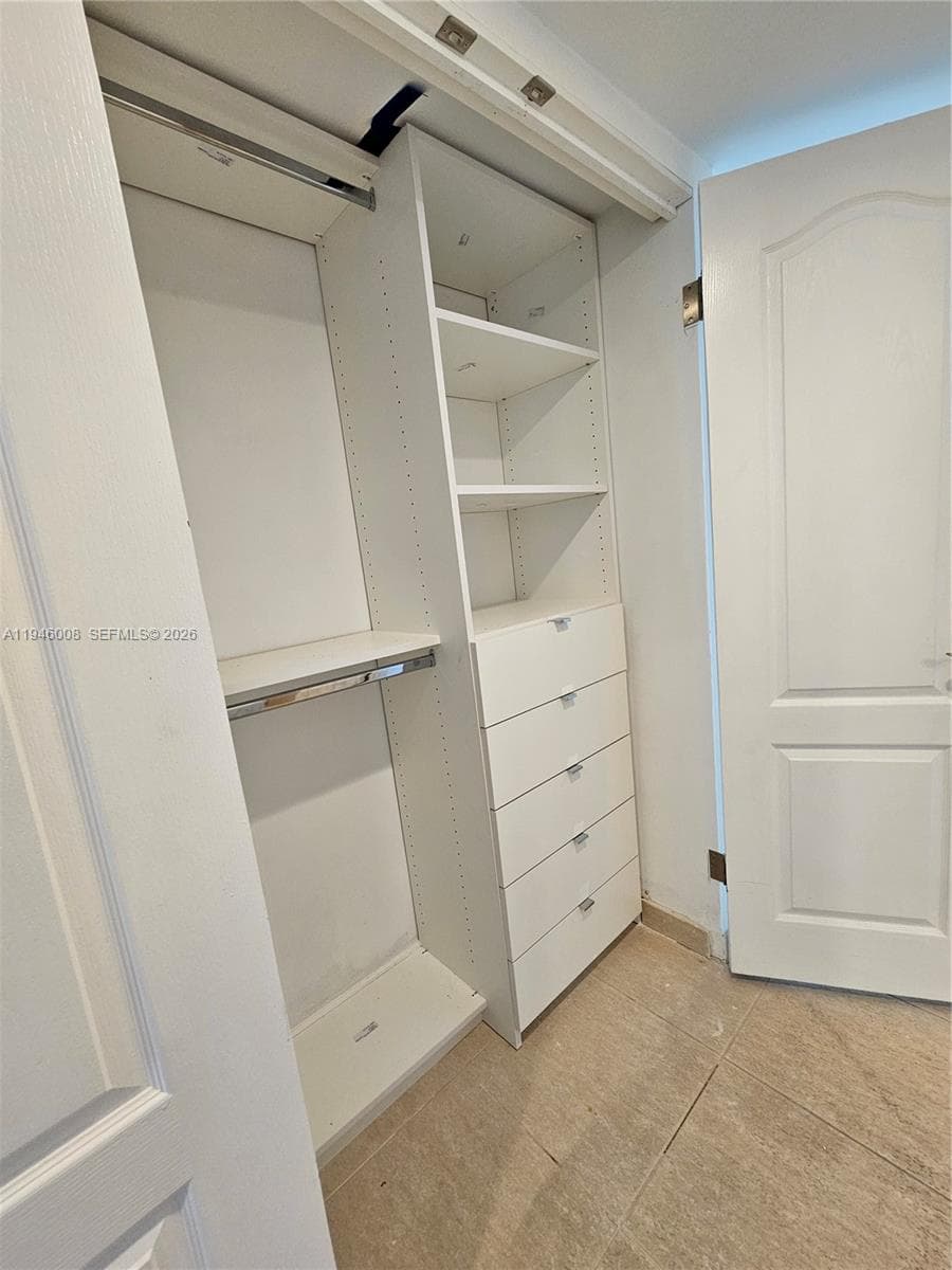 PARKER DORADO CONDO · #1508 in Hallandale Beach - Photo 24