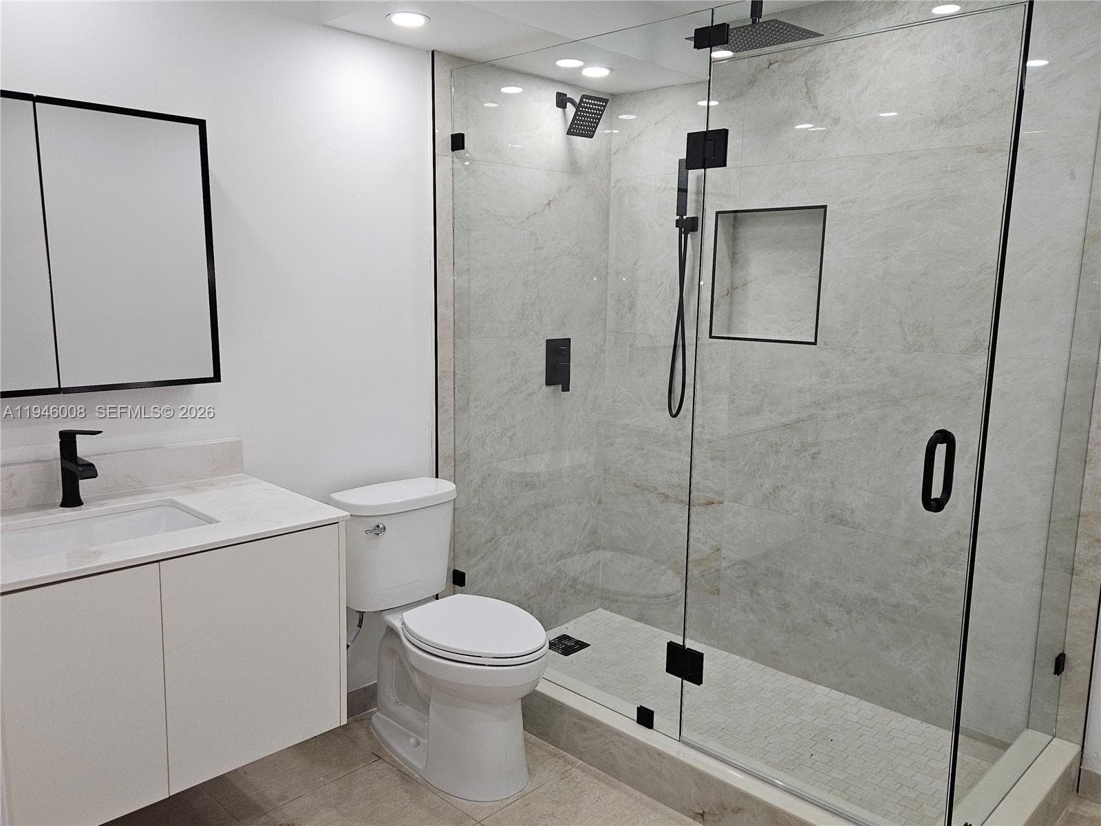 en suite bath