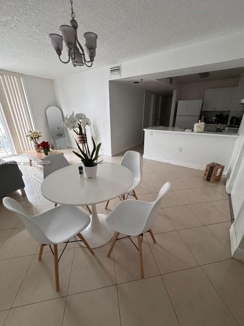 CASA GRANDE I TOWERS COND · #1403 in Miami - Photo 2