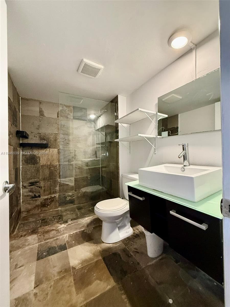 BAY POINT EAST CONDO · #407 in Miami Beach - Photo 22