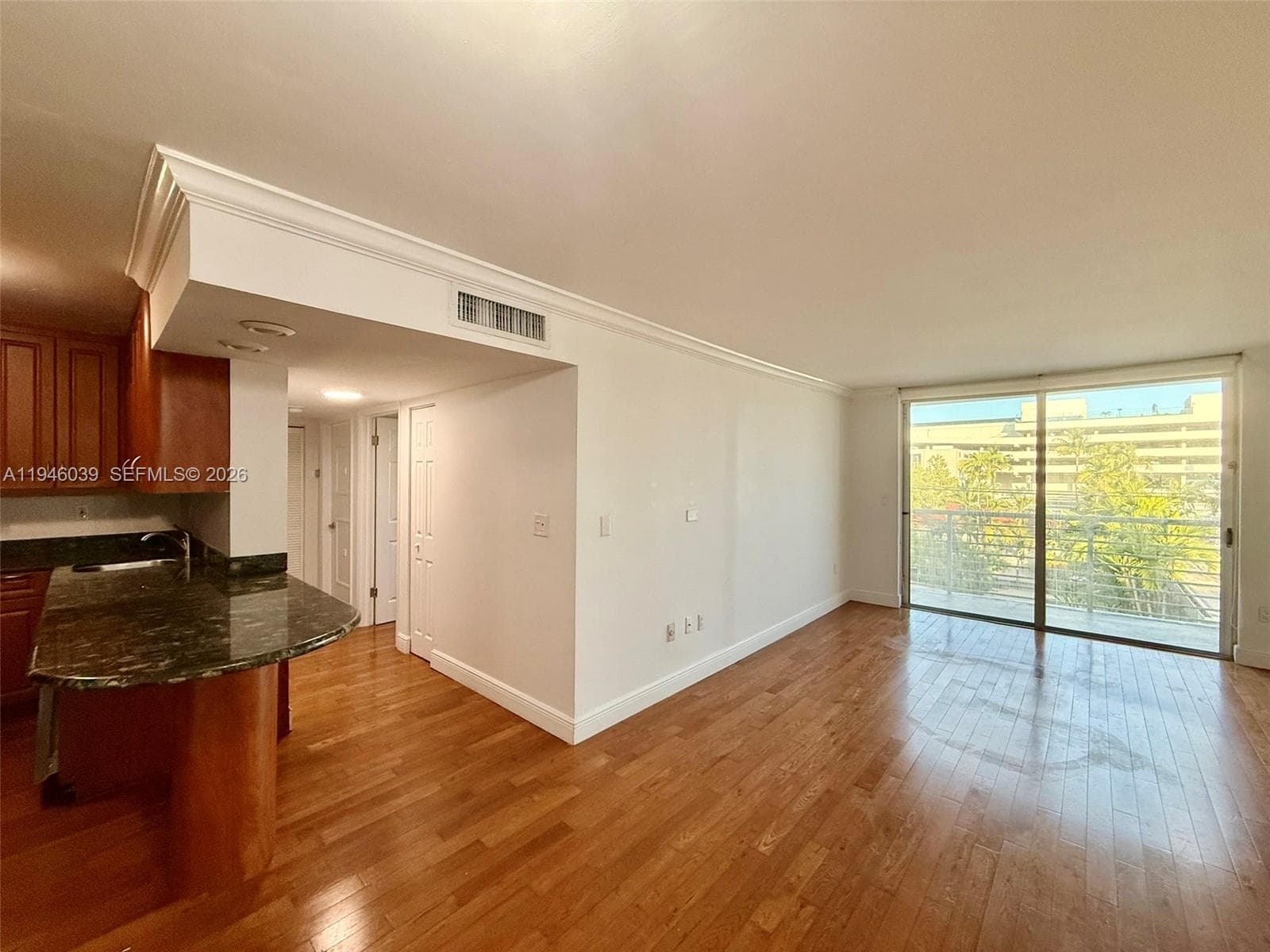 BAY POINT EAST CONDO · #407 in Miami Beach - Photo 18