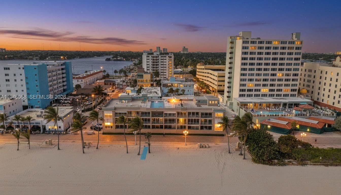 Seahorse Oceanside Apts · #205 in Hollywood - Photo 32