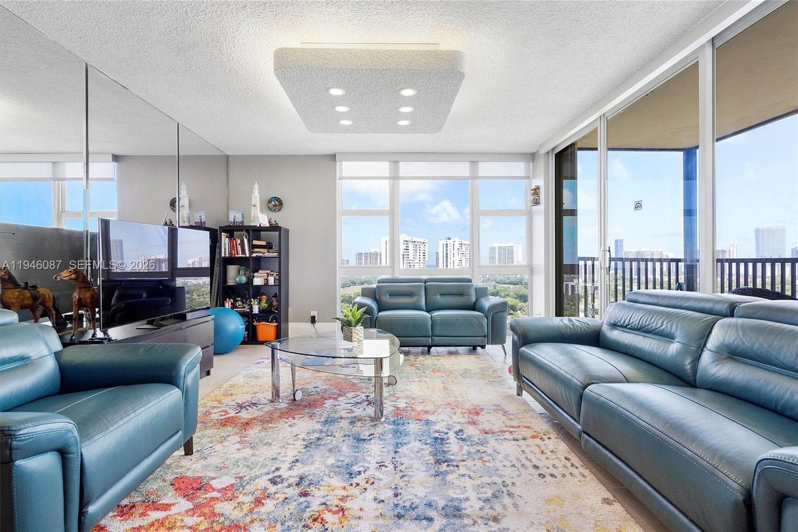 Coronado Condo Towers · #1933 in Aventura - Photo 2