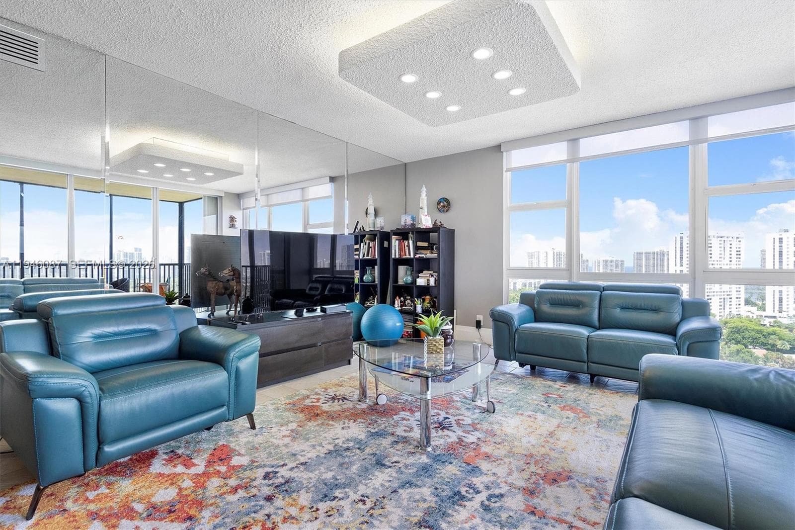 Coronado Condo Towers · #1933 in Aventura - Photo 1
