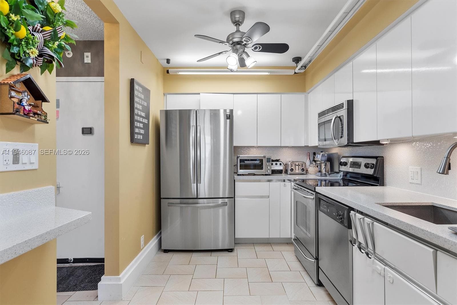 Coronado Condo Towers · #1933 in Aventura - Photo 18