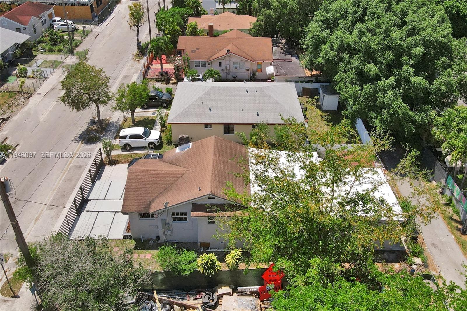 213 NW 34th Ter photo 15